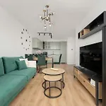 Lägenhet Stylowy Z Widokiem Browary Wroclawskie By Renters Prestige Wrocław