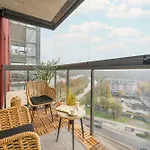 Stylowy Z Widokiem Browary Wroclawskie By Renters Prestige Lägenhet *
