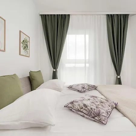 Stylowy Z Widokiem Browary Wroclawskie By Renters Prestige *